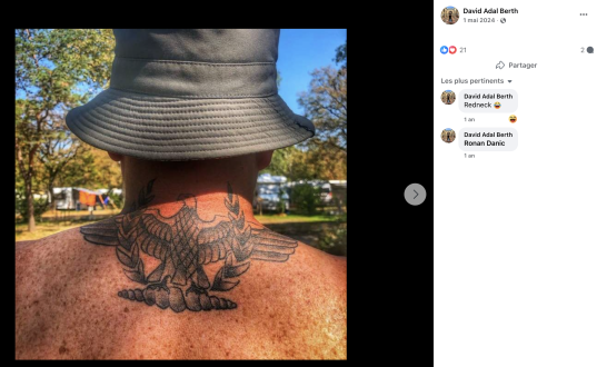 Aigle impérial dont les ailes rappellent l'Aigle Nazi (Reichsagler).