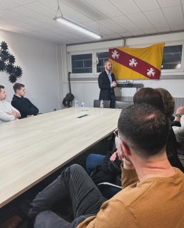 Aurora reçoit Nicolas Battini, ancien militant nationaliste corse condamné pour terrorisme et candidat Rassemblement National - 2024